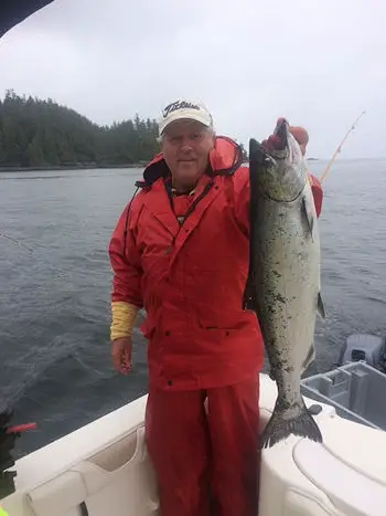 Chinook Salmon landed in Barkley Sound. Landed using anchovy in a chartreuse teaser head.
