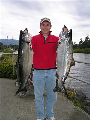 Kyle of Victoria B.C. shows of two salmon caught on the surf line of Barkley sound.   These two fish are mid twenties with the other at 30 pounds Kyles guide was Doug of slivers Charters Salmon Sport Fishng
