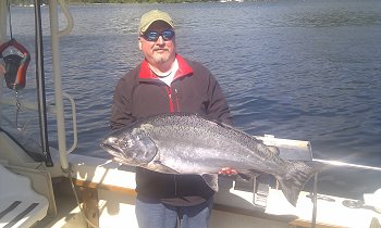 Mardie from Ontario with this 31 pound Tyee picked up on the South Bank outside of the Ucluelet Harbor using a six inch tomic plug.