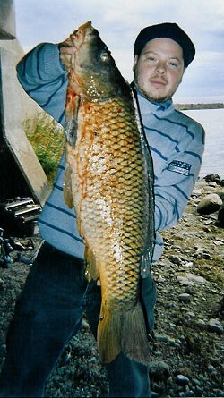 Freshwater Phil Lumbroso with a 25lb carp, caught in the St Lawrence river