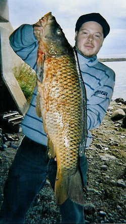 Freshwater Phil Lumbroso with a 25lb carp, caught in the St Lawrence river